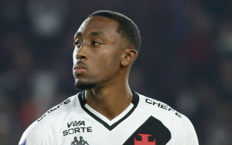 Vasco Prioriza Fluxo de Caixa e Vende Promessa Luiz Gustavo ao Bahia