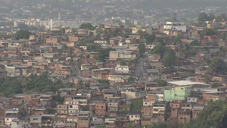 Tiroteio em Operação do BOPE Deixa Mulher Baleada no Complexo do Chapadão